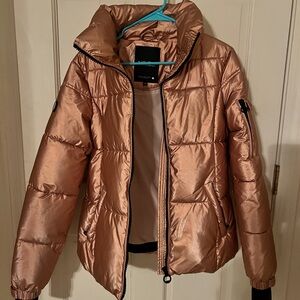 NOIZE metallic puffer